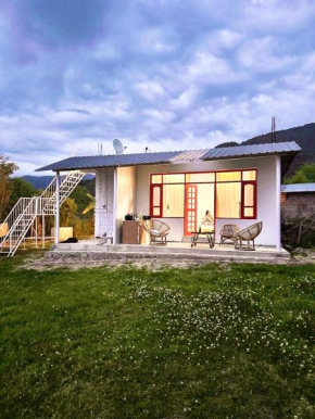 Earth homes Bir